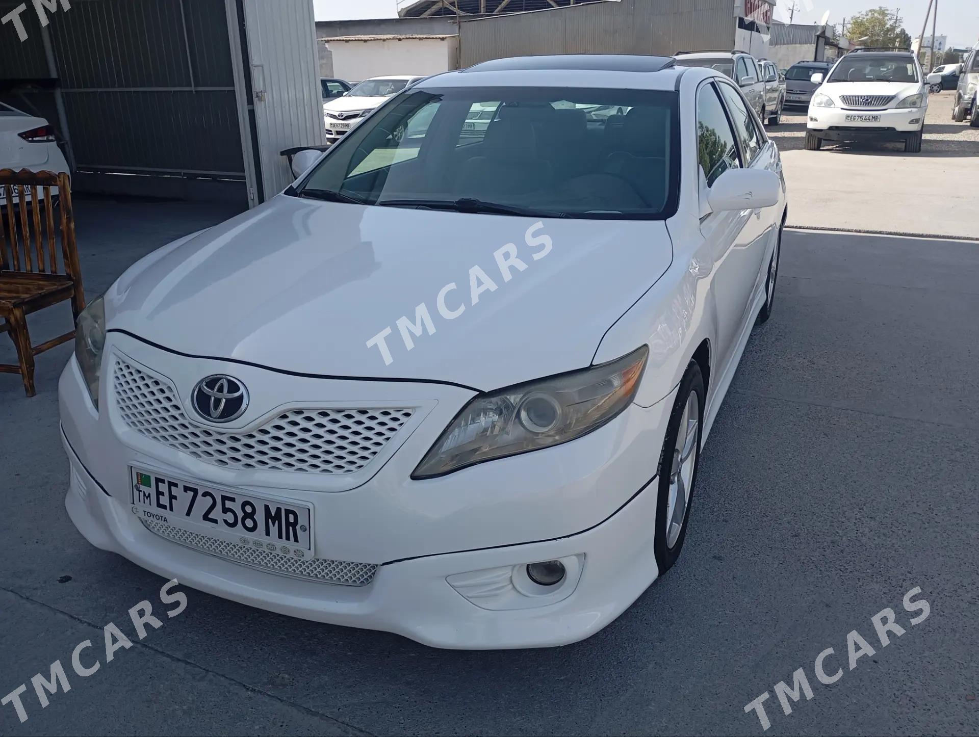 Toyota Camry 2011 - 180 000 TMT - Мары - img 3