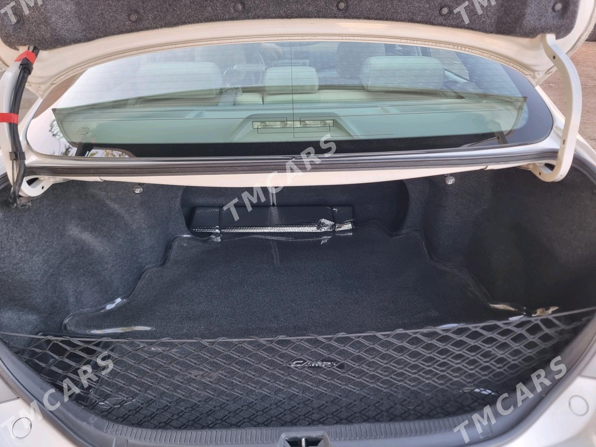 Toyota Camry 2011 - 225 000 TMT - Gubadag - img 6