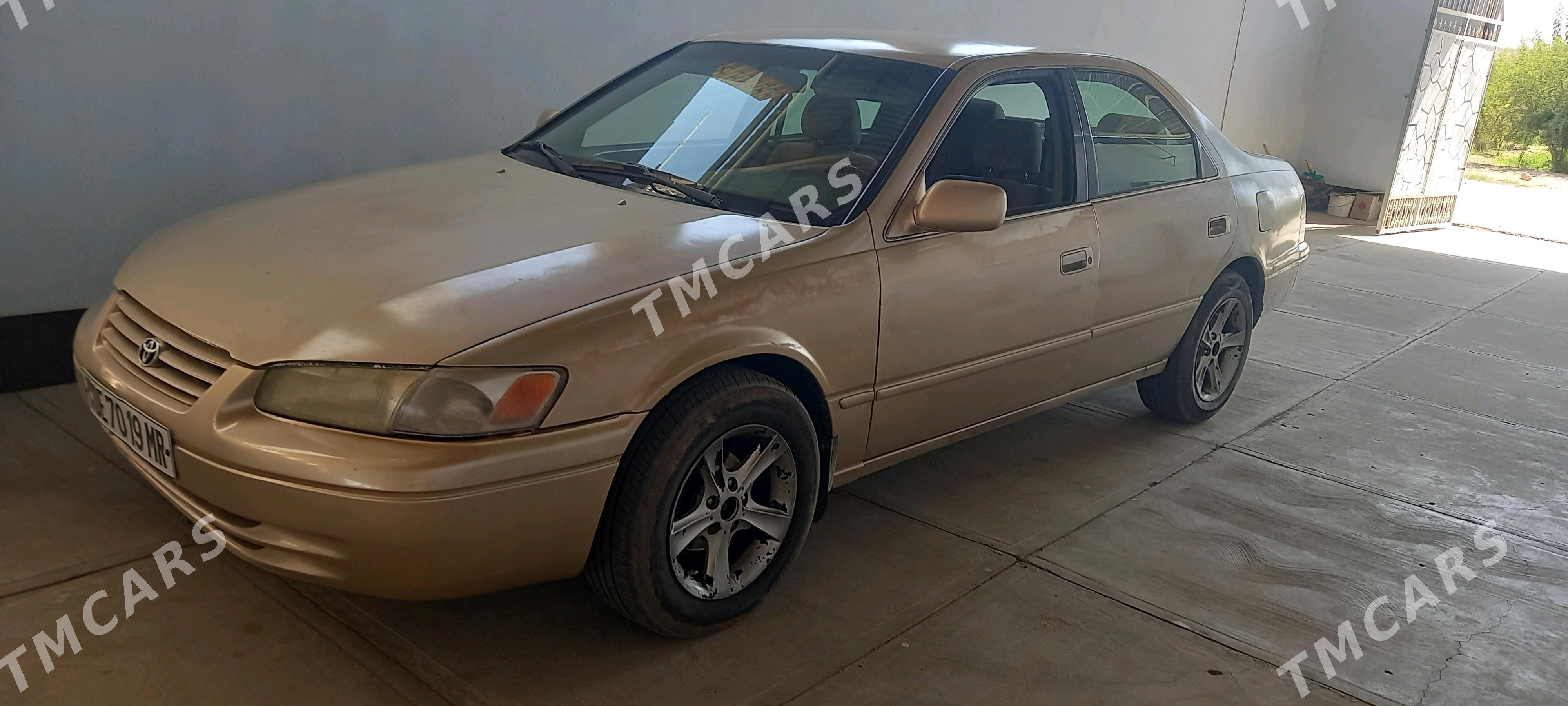 Toyota Camry 1998 - 100 000 TMT - Мары - img 2