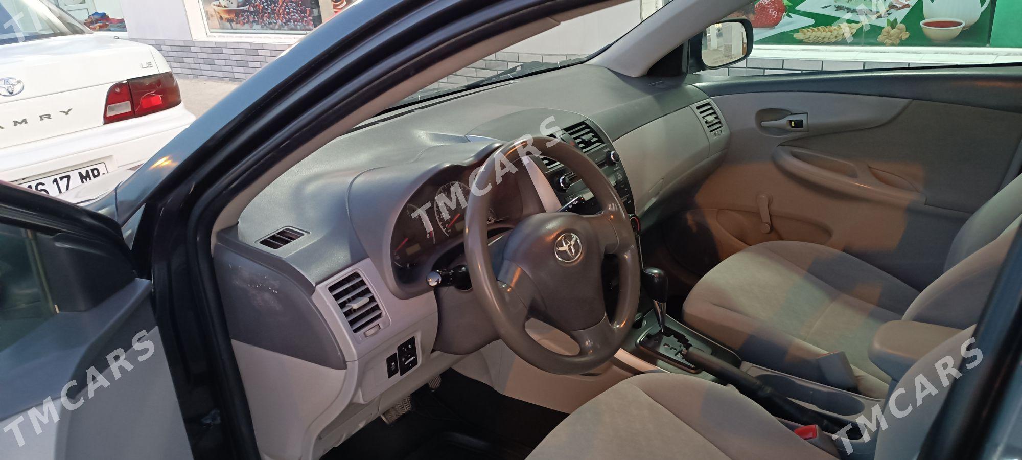Toyota Corolla 2010 - 135 000 TMT - Векильбазар - img 6