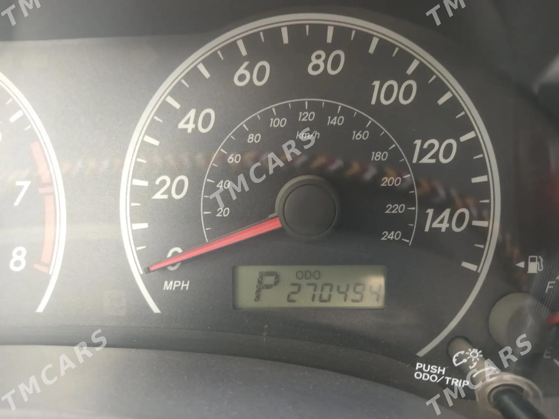Toyota Corolla 2010 - 135 000 TMT - Векильбазар - img 7