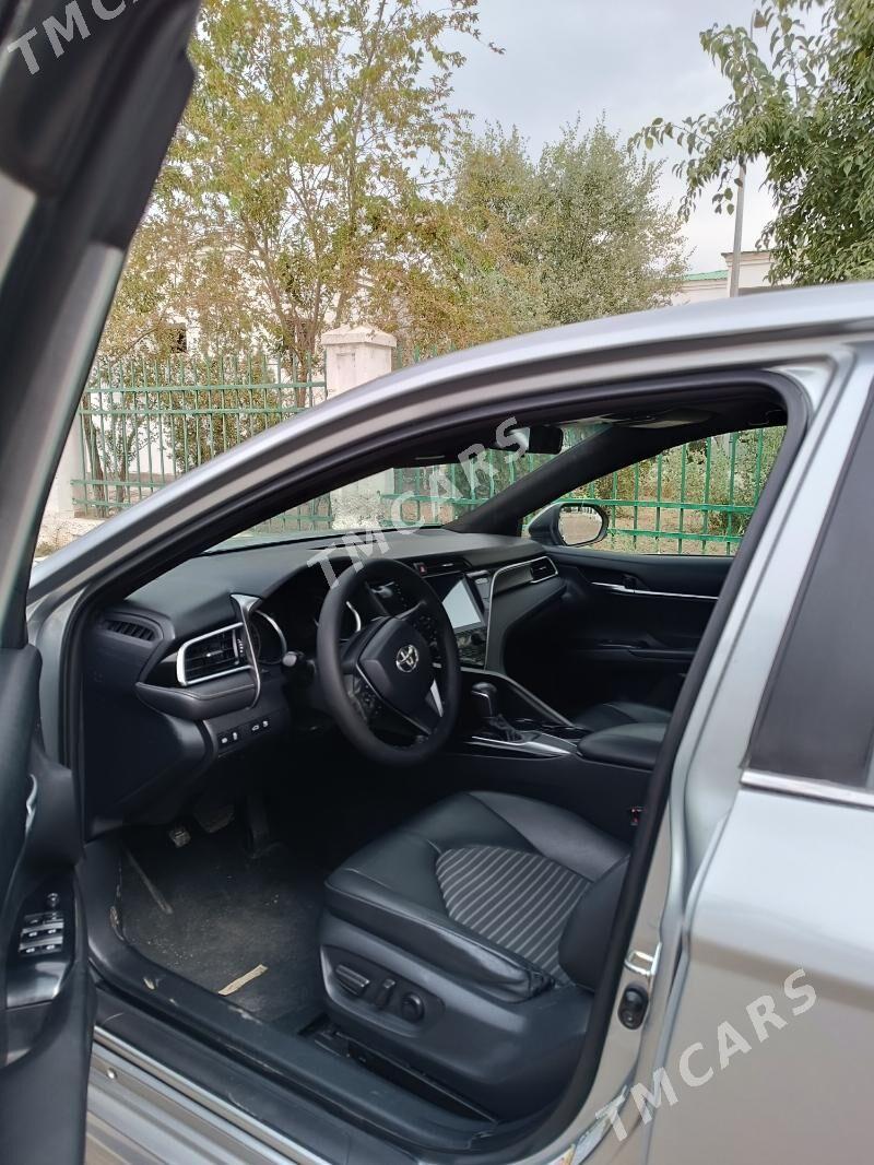 Toyota Camry 2018 - 270 000 TMT - Дашогуз - img 7