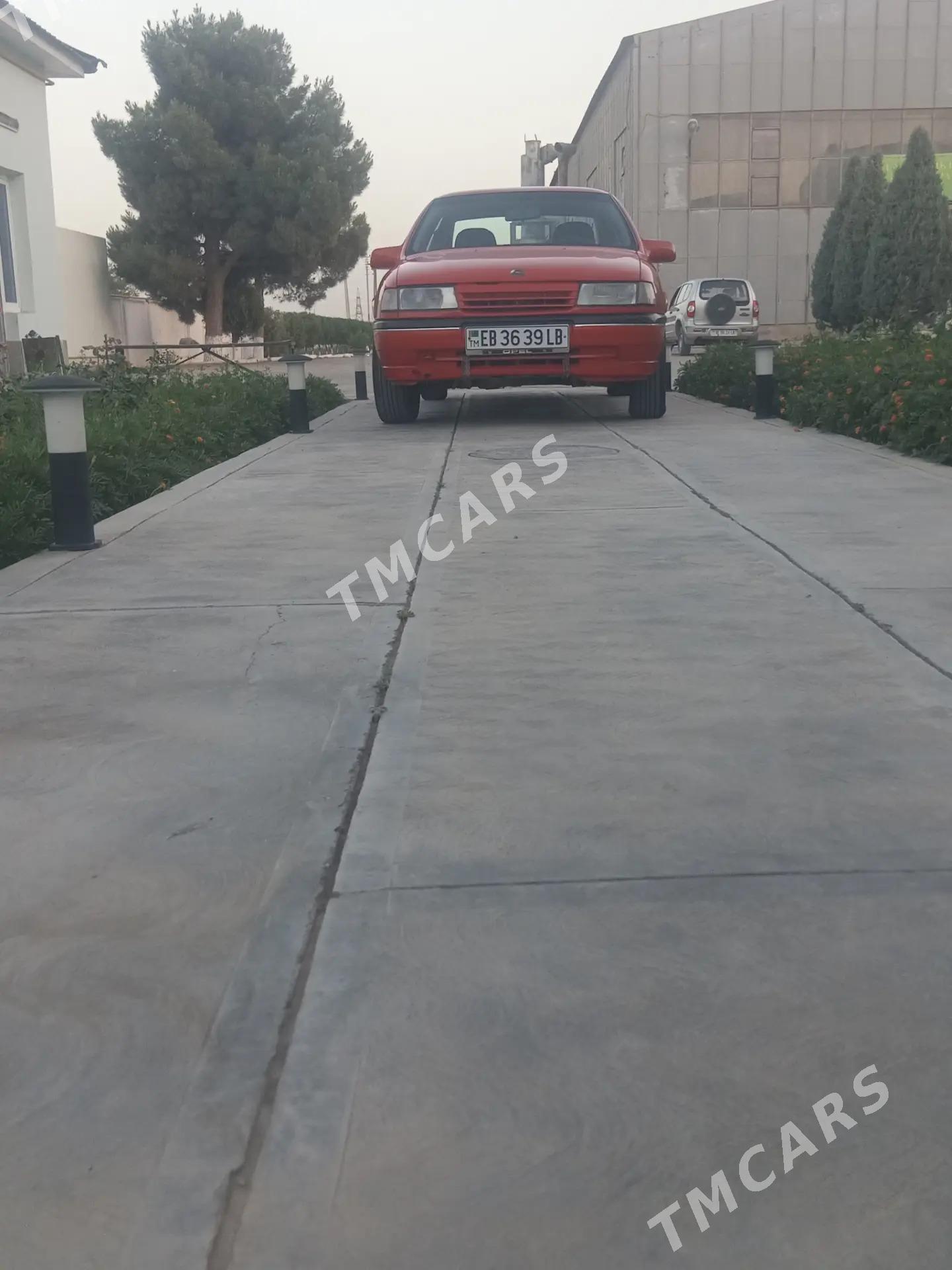 Opel Vectra 1990 - 38 000 TMT - Туркменабат - img 5
