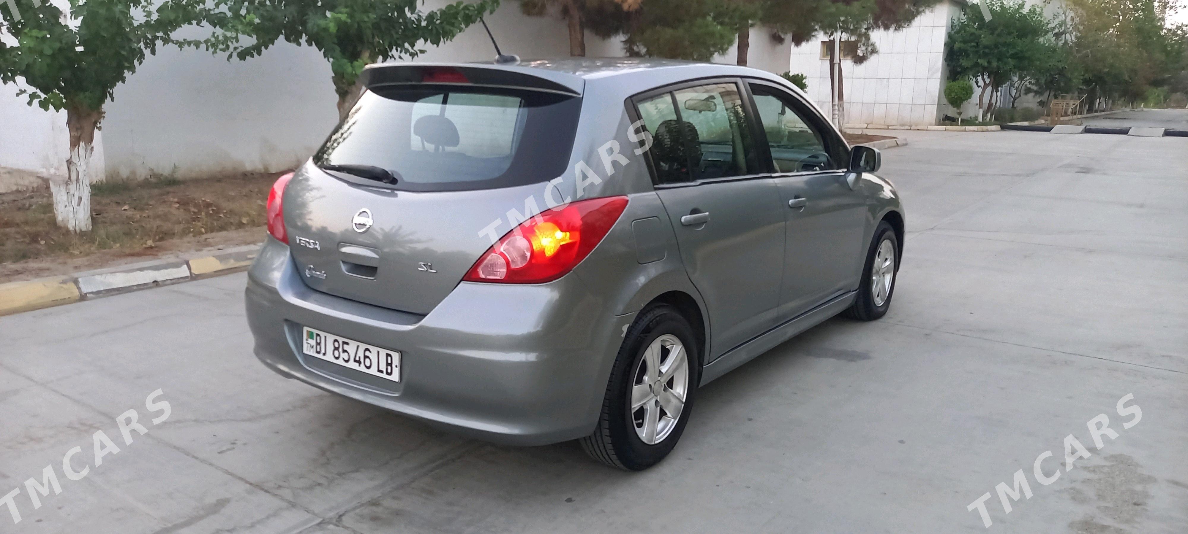 Nissan Versa 2010 - 89 000 TMT - Туркменабат - img 6