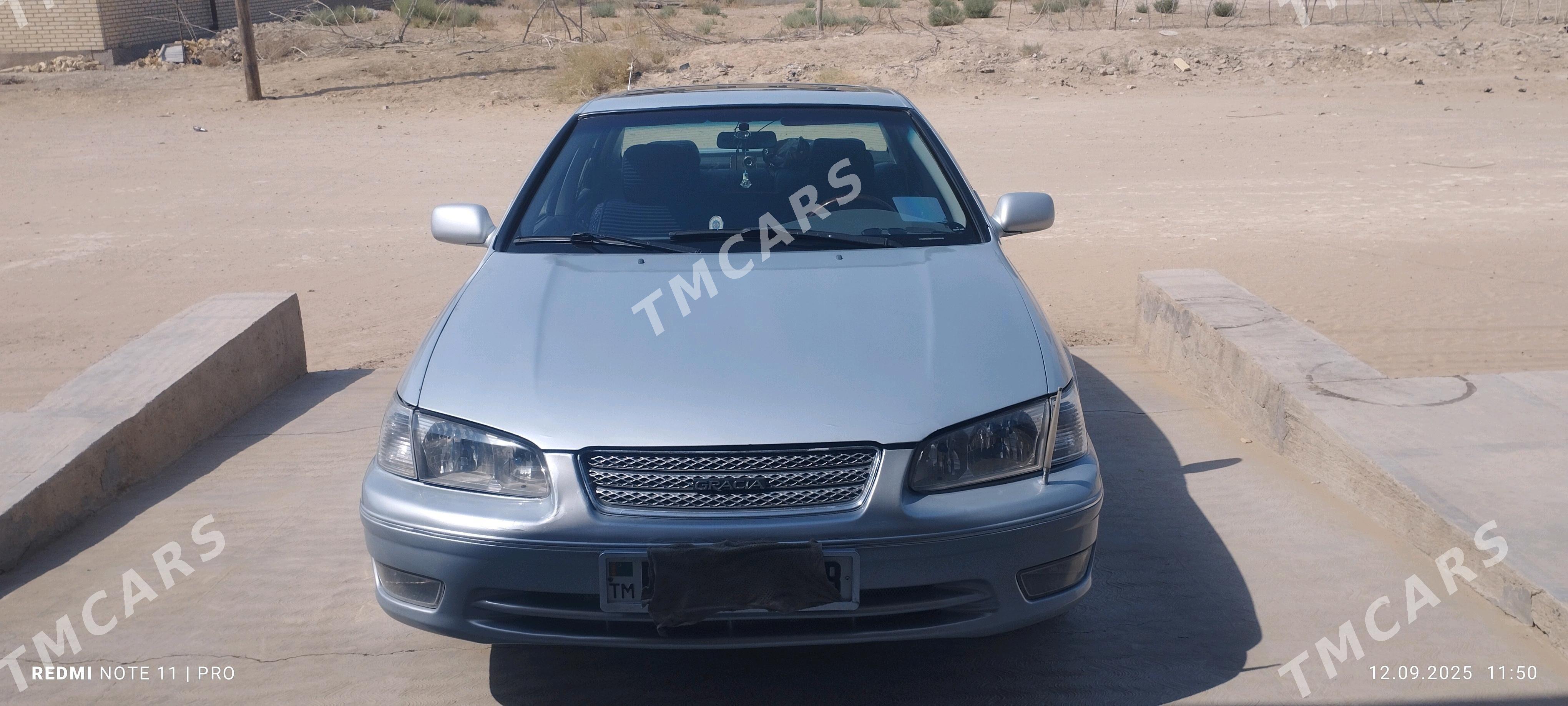 Toyota Camry 1997 - 125 000 TMT - Дарганата - img 5