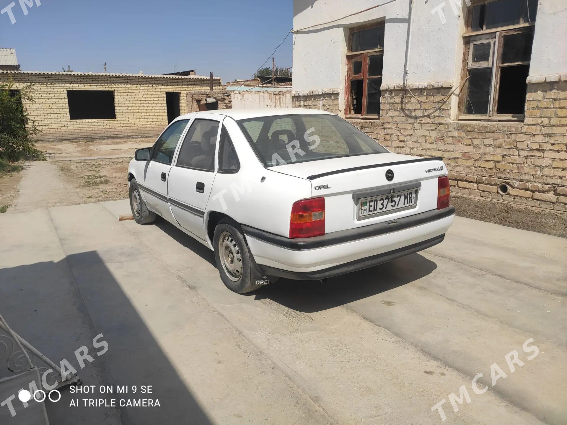Opel Vectra 1992 - 25 000 TMT - Baýramaly - img 5