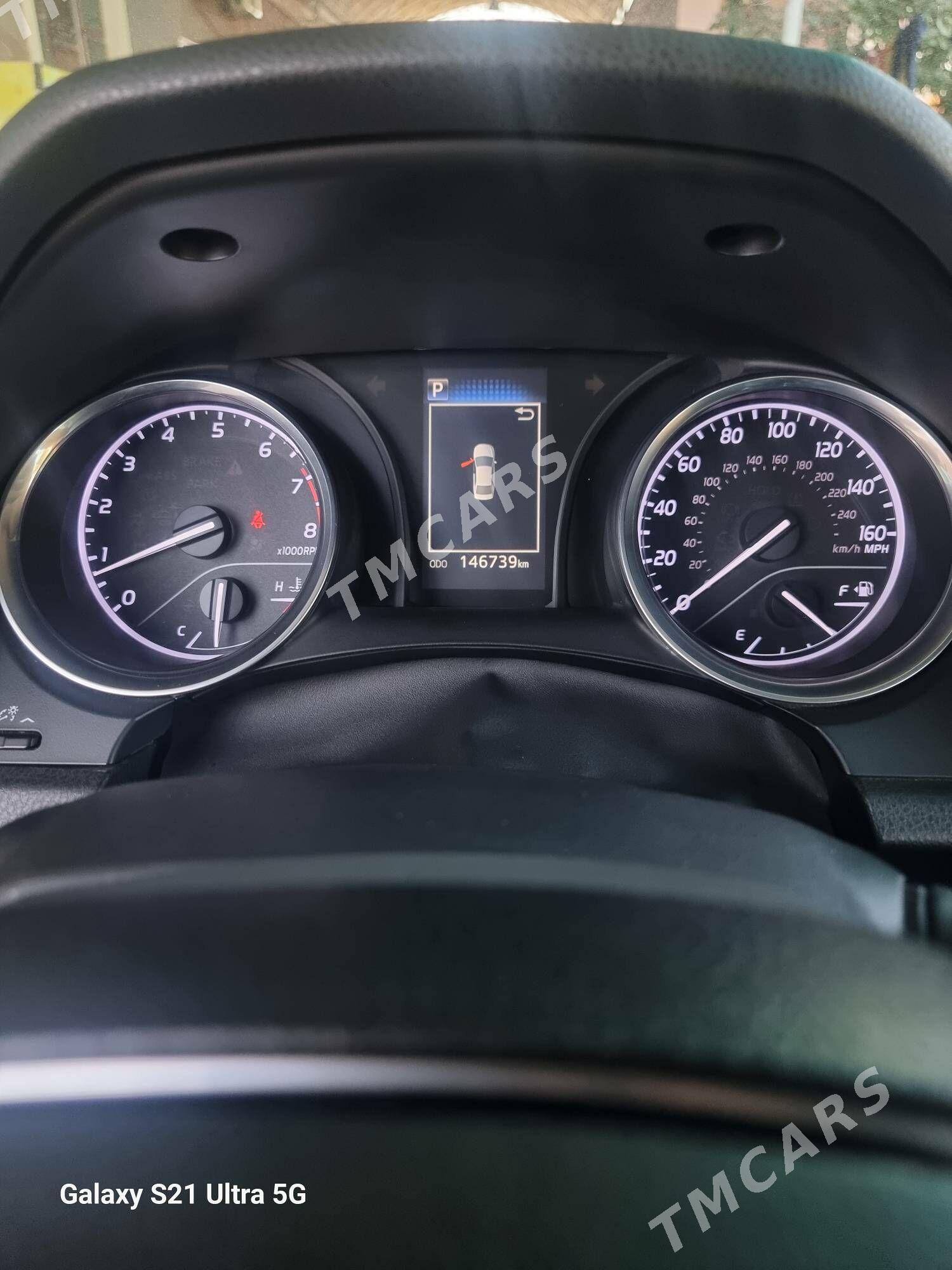 Toyota Camry 2018 - 267 000 TMT - Aşgabat - img 3