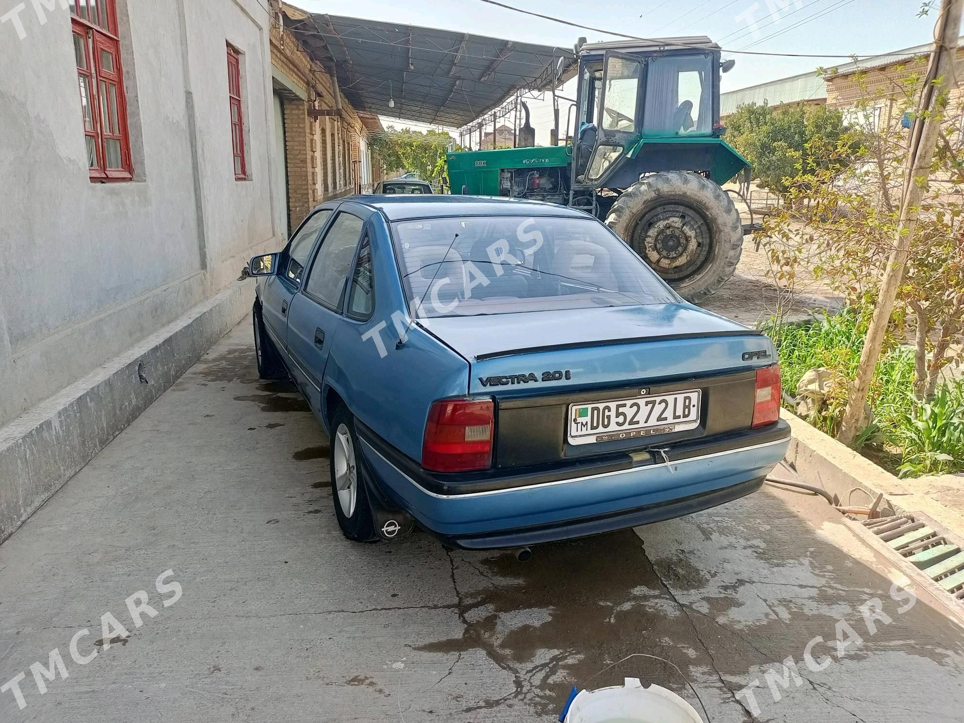 Opel Vectra 1990 - 22 000 TMT - Çärjew - img 3