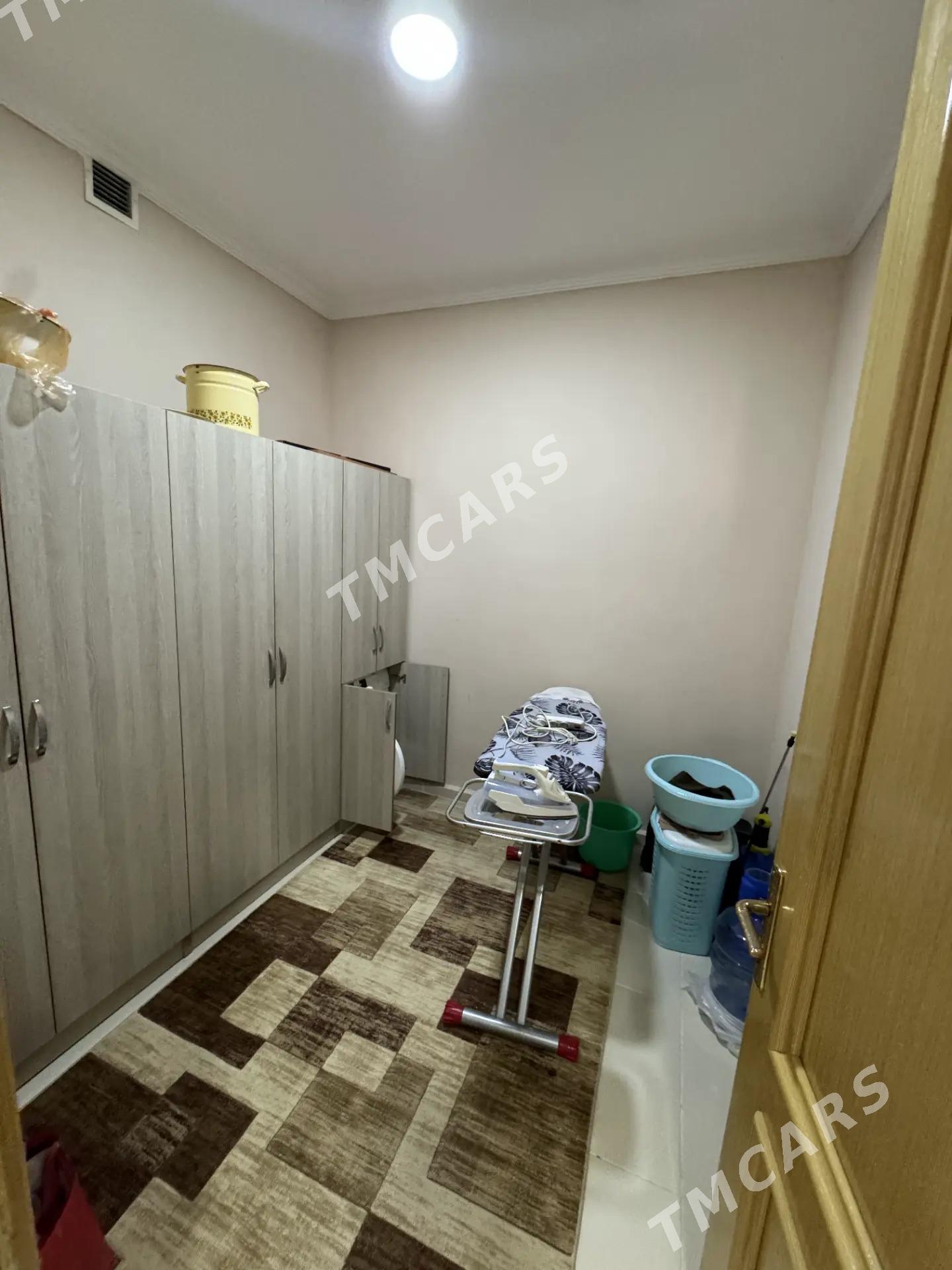Çehow Elitga 8etž 4kom 190m² - Çehow köç. (A.Nyýazow şaýoly) - img 9