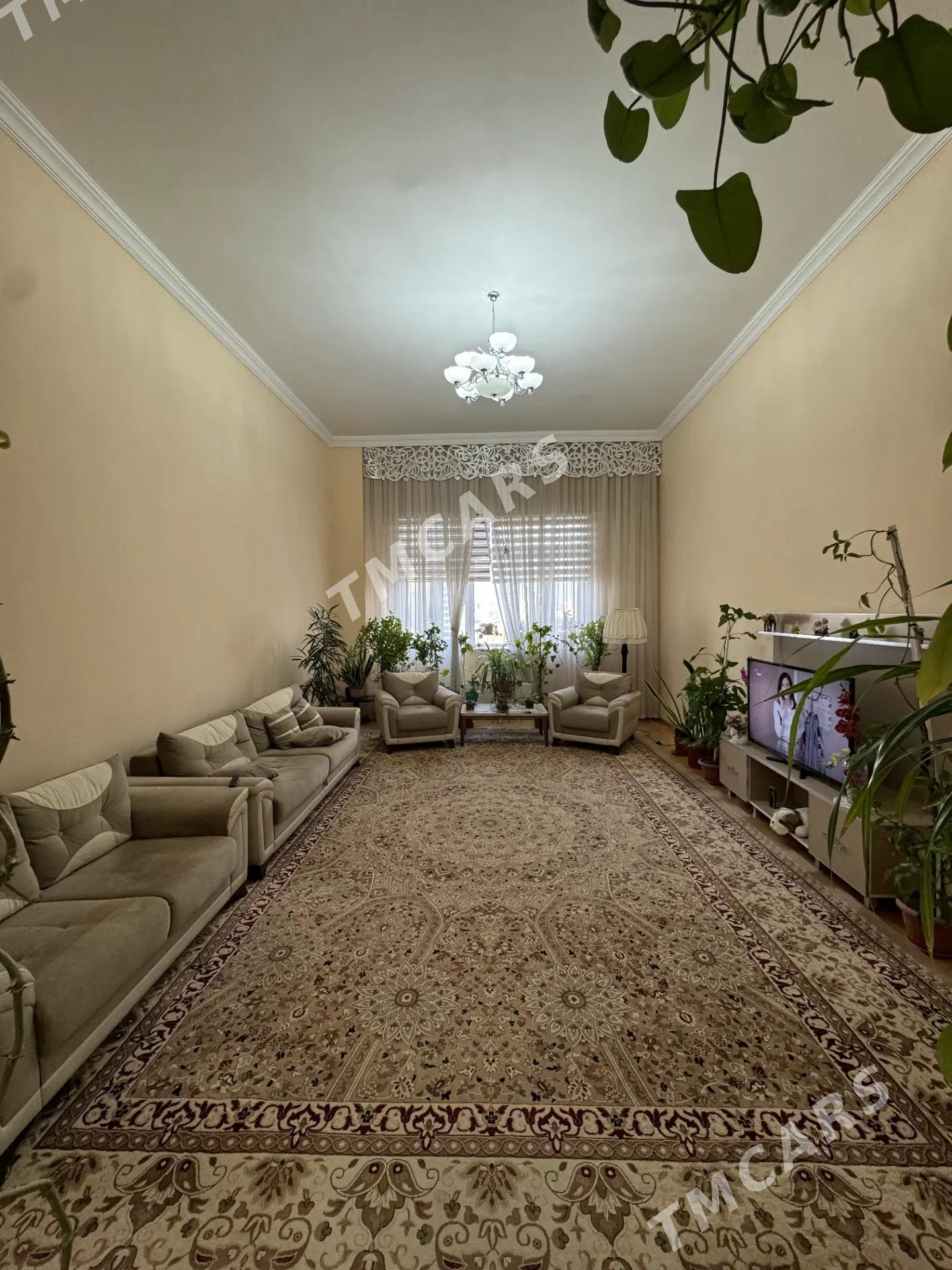 Çehow Elitga 8etž 4kom 190m² - Çehow köç. (A.Nyýazow şaýoly) - img 4