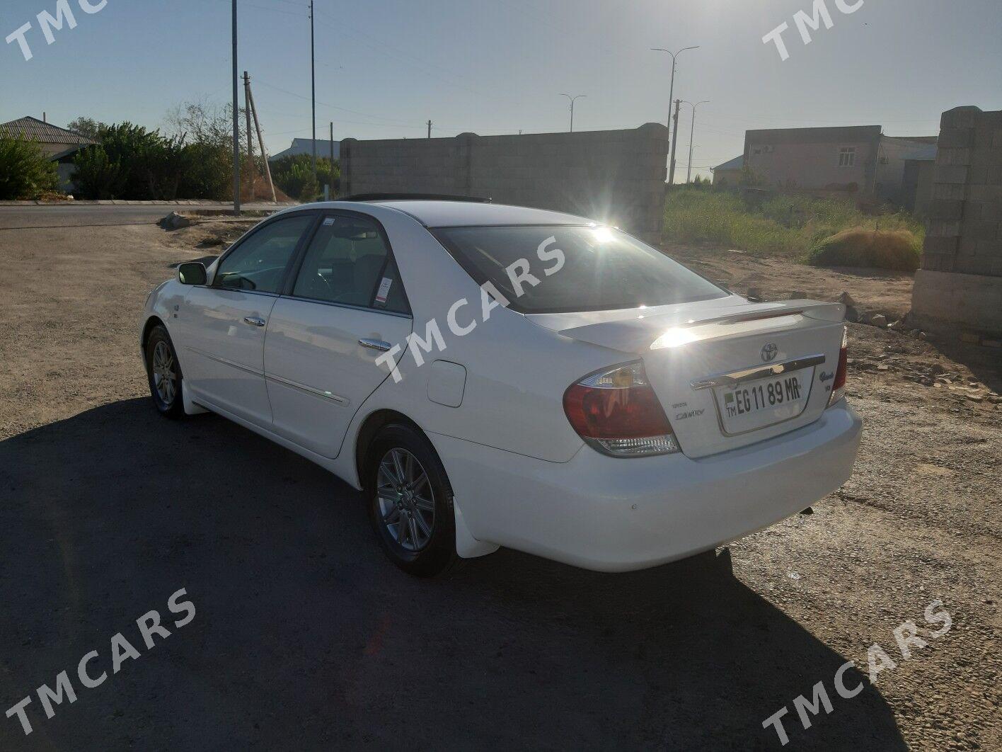 Toyota Camry 2003 - 260 000 TMT - Мары - img 5