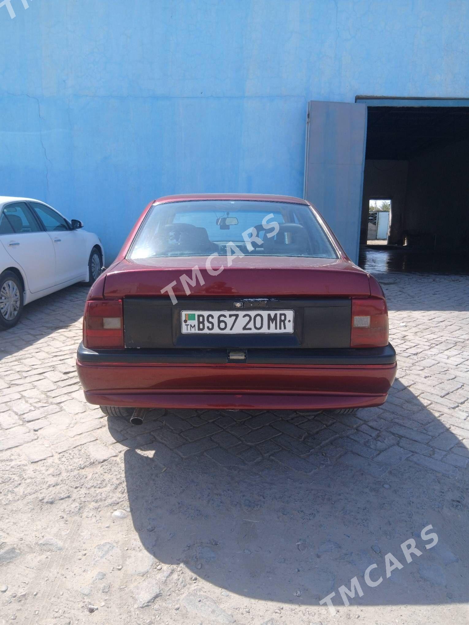 Opel Vectra 1990 - 22 000 TMT - Байрамали - img 6
