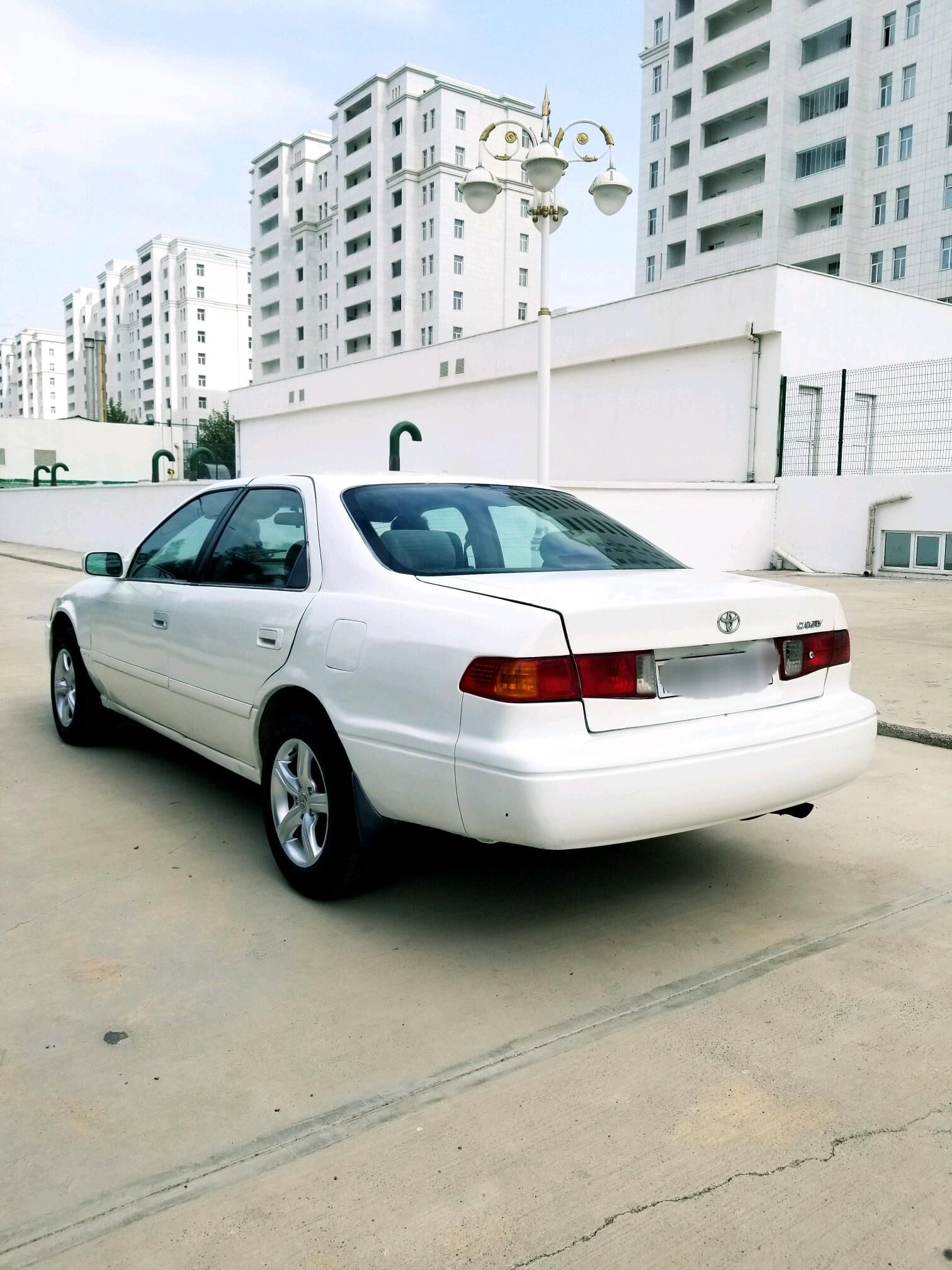 Toyota Camry 2001 - 108 000 TMT - Köşi - img 4
