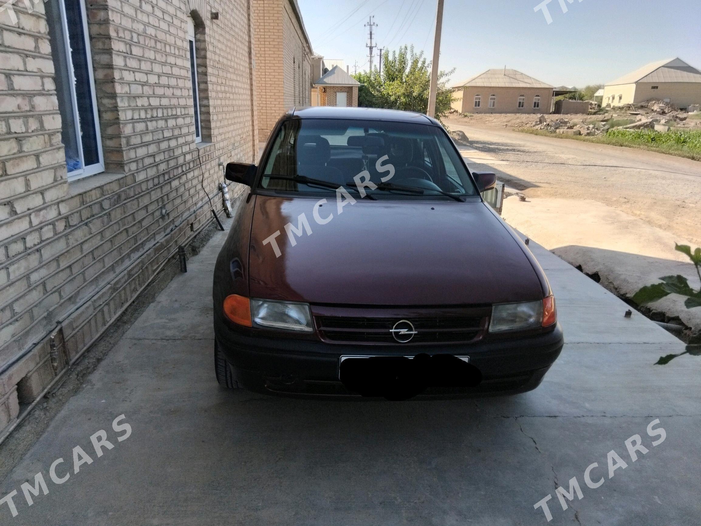 Opel Astra 1993 - 30 000 TMT - Мары - img 3