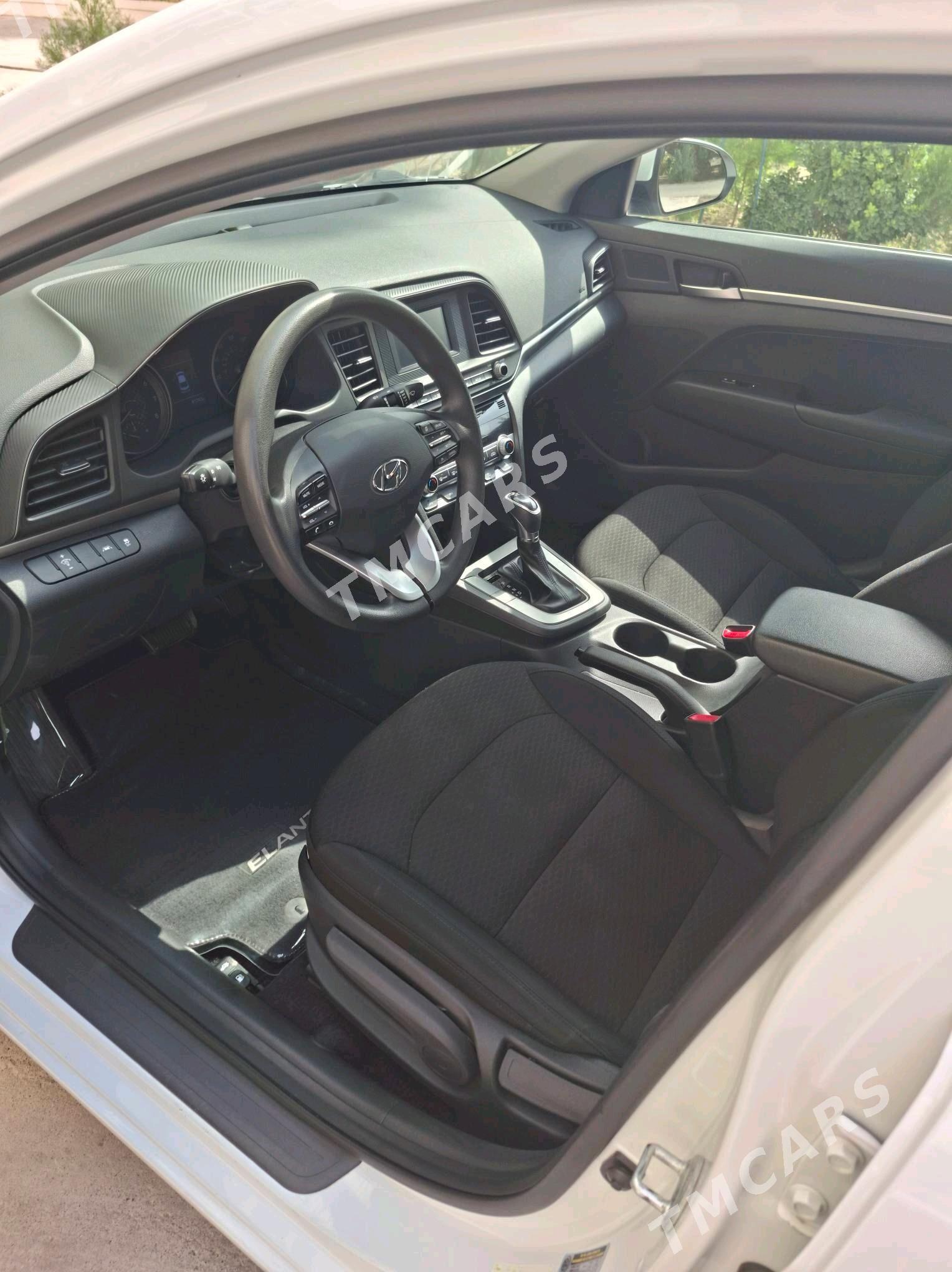 Hyundai Elantra 2020 - 220 000 TMT - Aşgabat - img 3