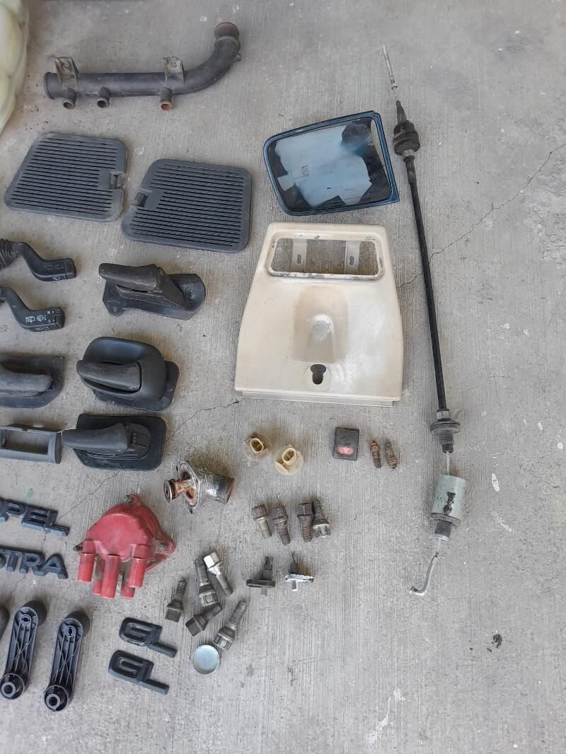 Opel astra suw bacok morda 100 TMT - Aşgabat - img 4