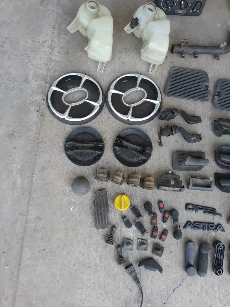 Opel astra suw bacok morda 100 TMT - Aşgabat - img 5