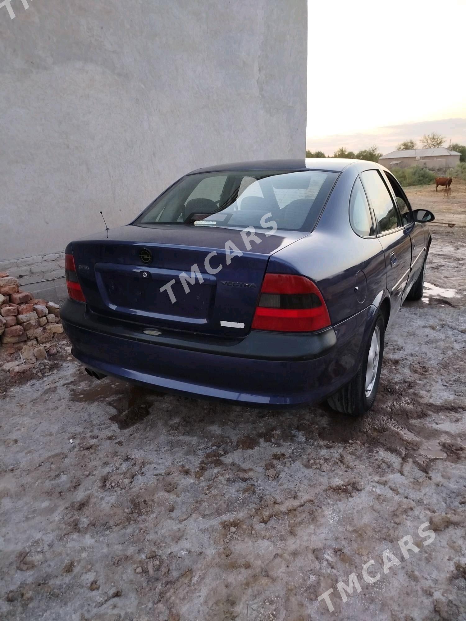 Opel Vectra 1997 - 45 000 TMT - Кёнеургенч - img 3