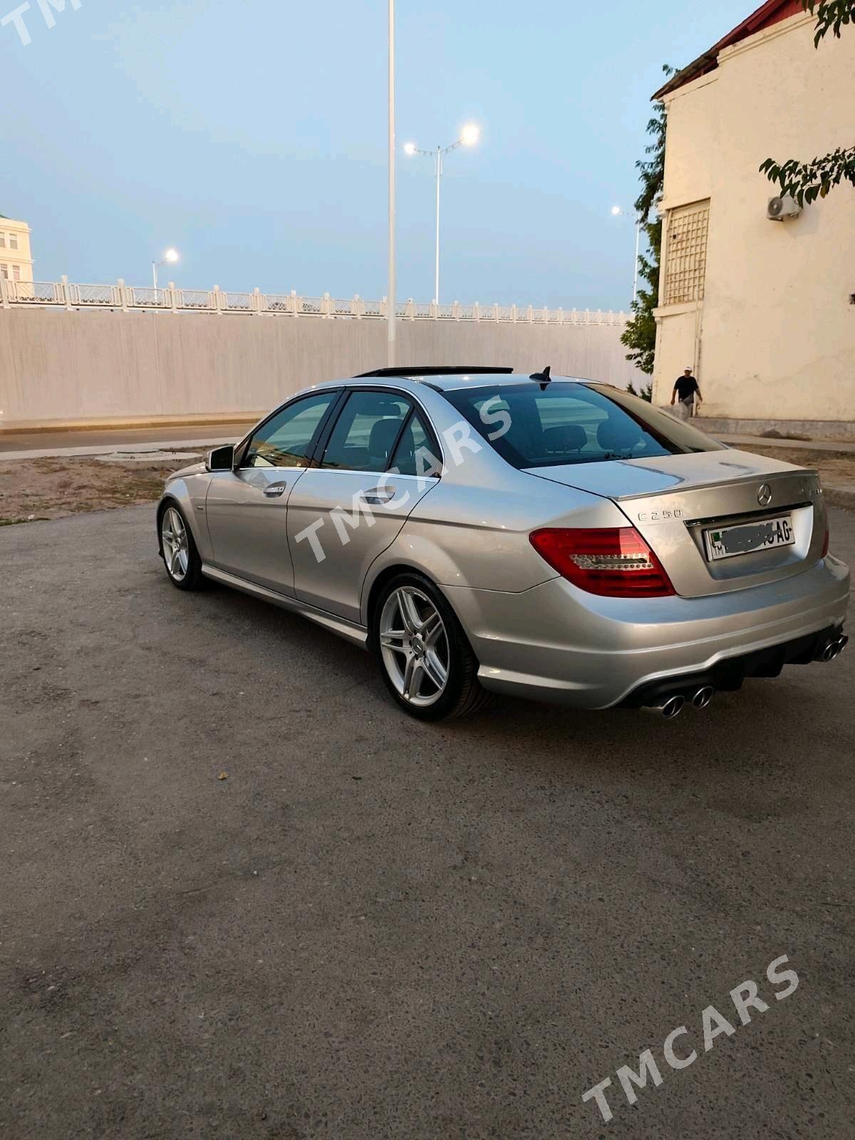 Mercedes-Benz C250 2012 - 195 000 TMT - Ашхабад - img 3