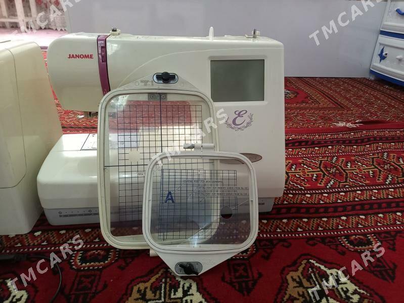 Janome 350 E - Köşi - img 2