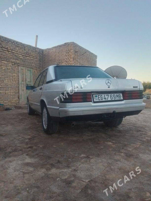 Mercedes-Benz 190E 1987 - 48 000 TMT - Murgap - img 5