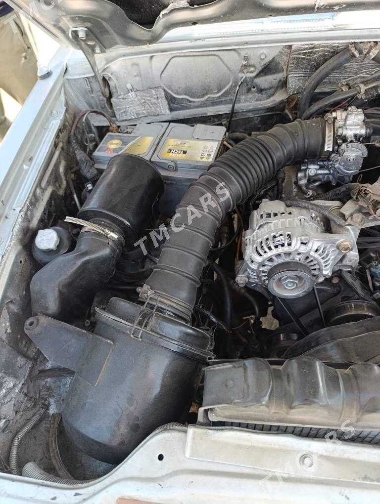 Hyundai Galloper 1998 - 80 000 TMT - Türkmenabat - img 3