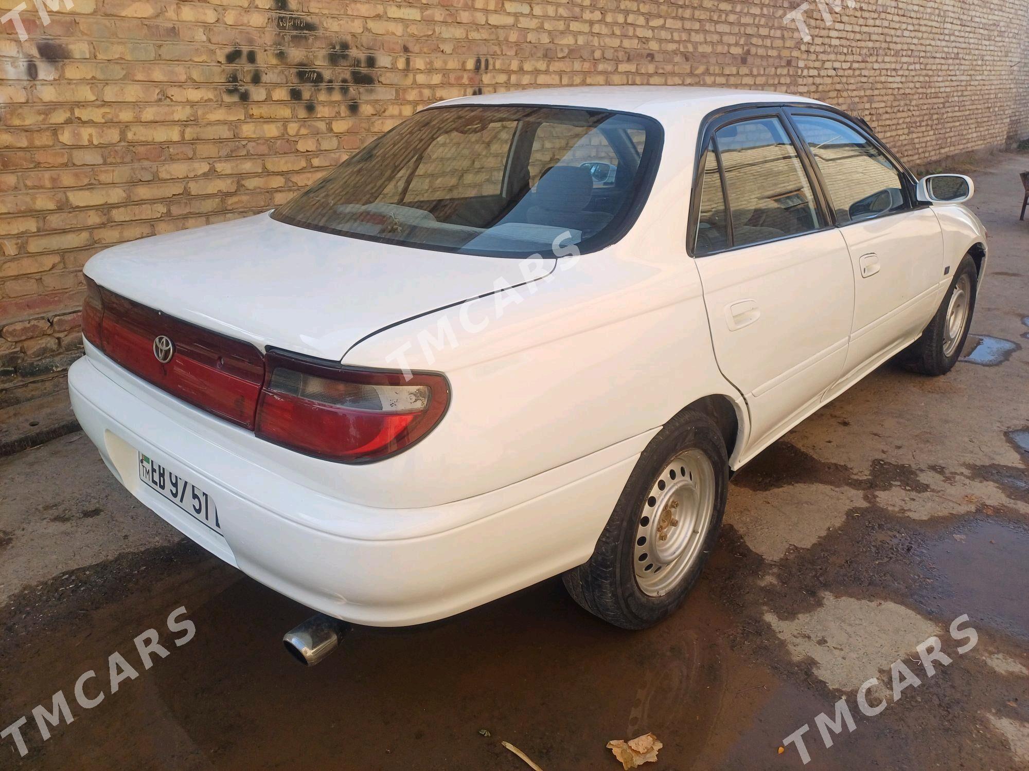 Toyota Carina 1993 - 45 000 TMT - Sakar - img 7