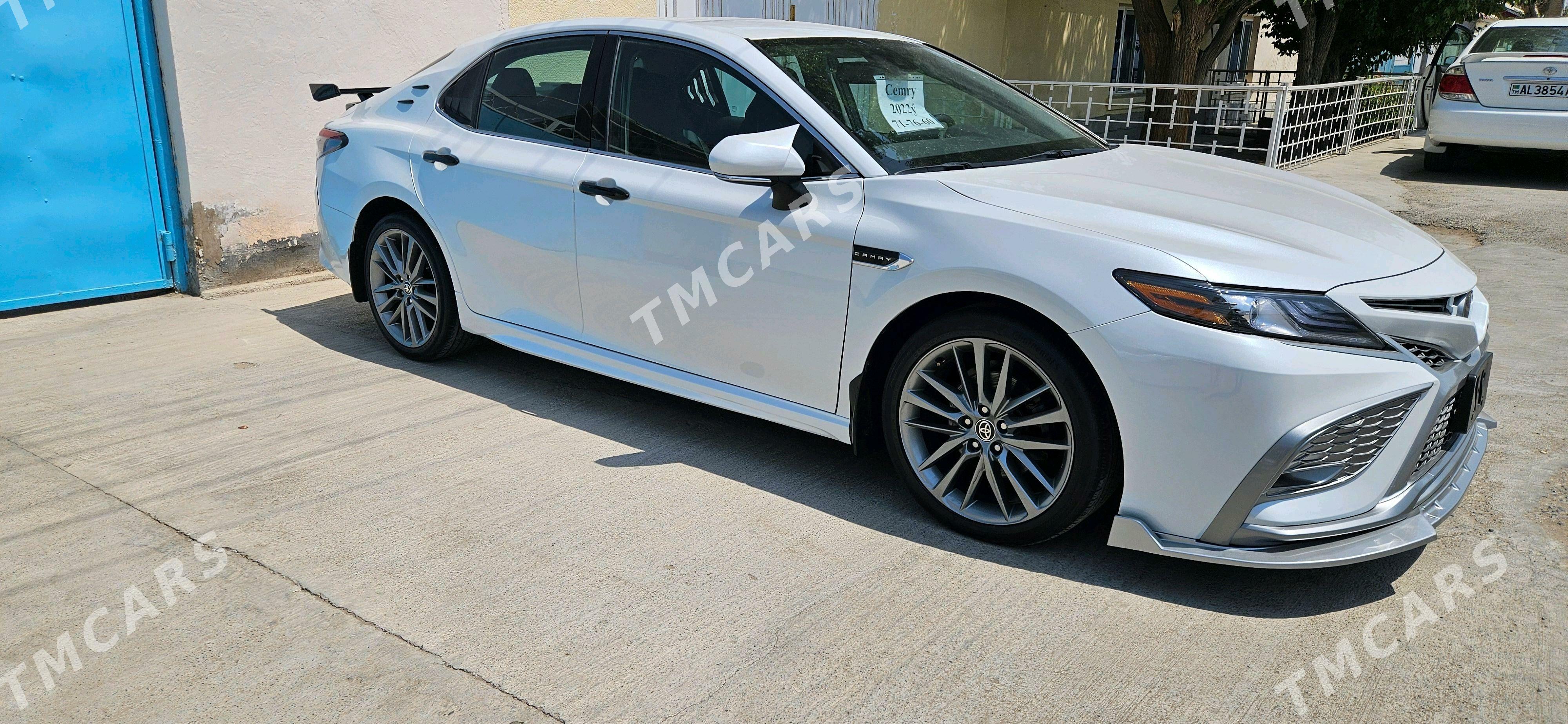 Toyota Camry 2022 - 370 000 TMT - Bedew - img 2