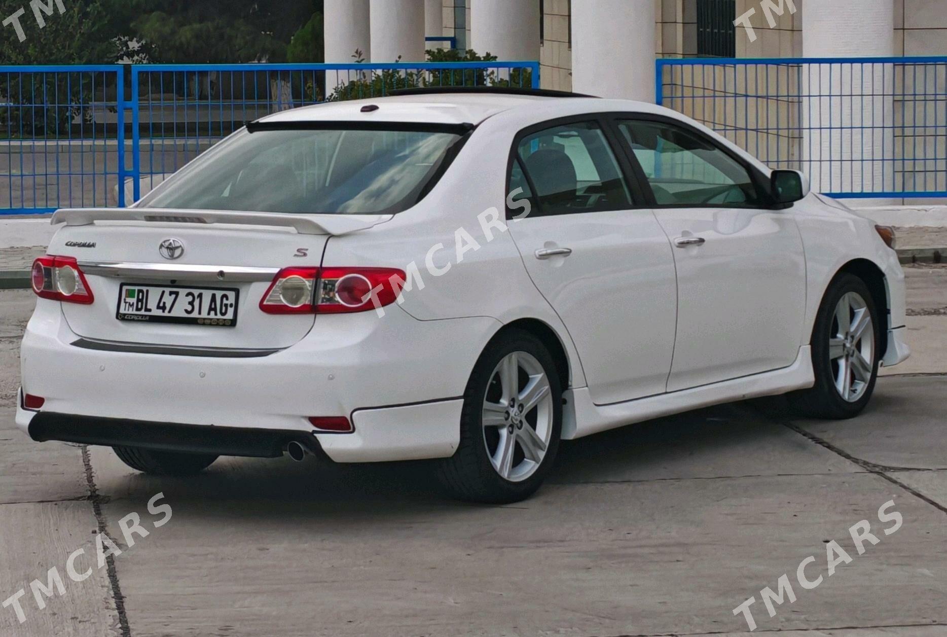 Toyota Corolla 2013 - 175 000 TMT - Ашхабад - img 3