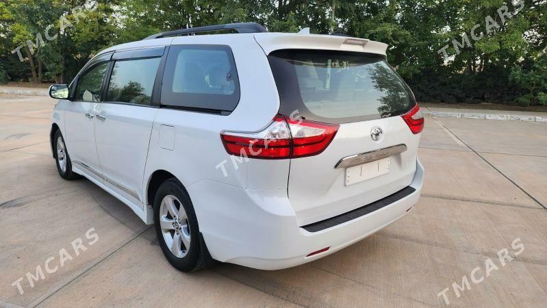 Toyota Sienna 2019 - 377 000 TMT - Ашхабад - img 9