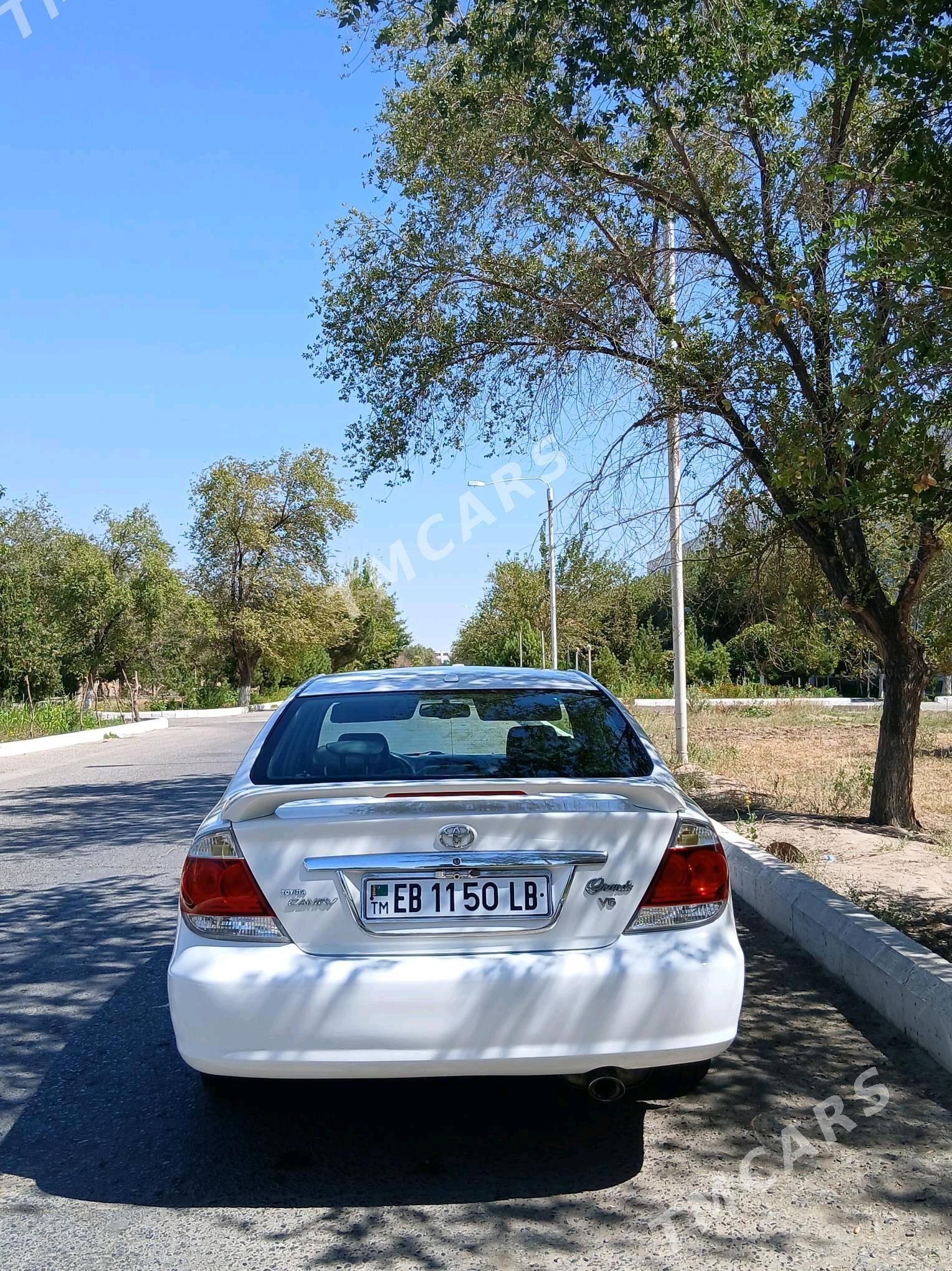 Toyota Camry 2004 - 170 000 TMT - Gazojak - img 5