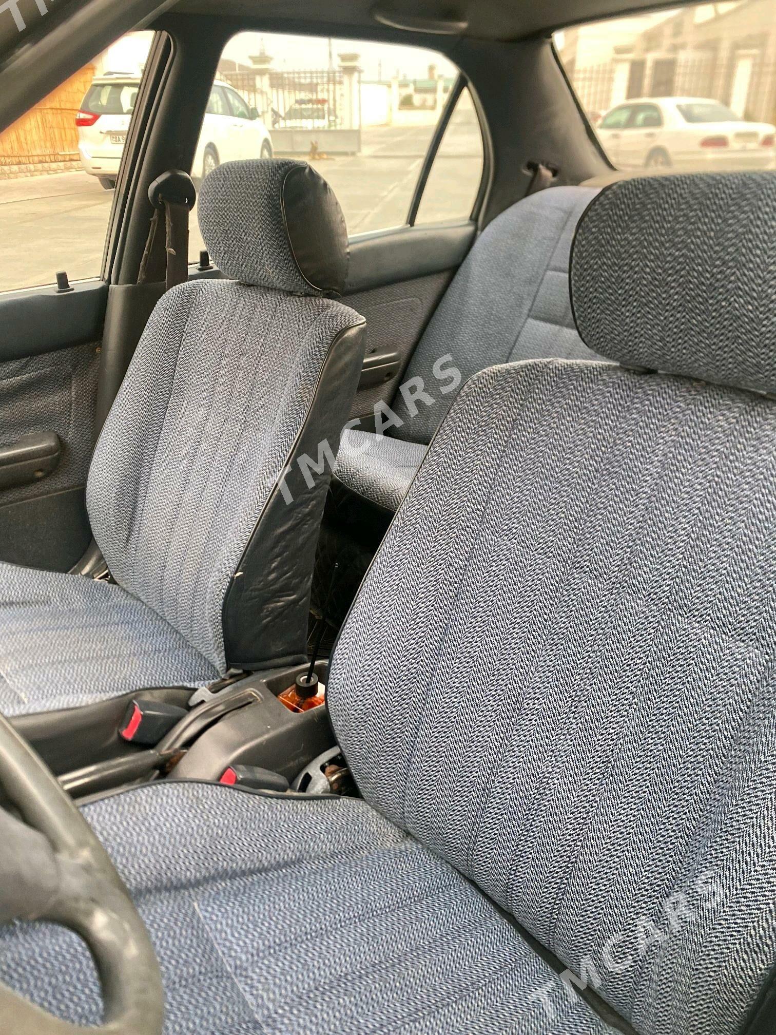 Toyota Corolla 1994 - 61 000 TMT - Balkanabat - img 6