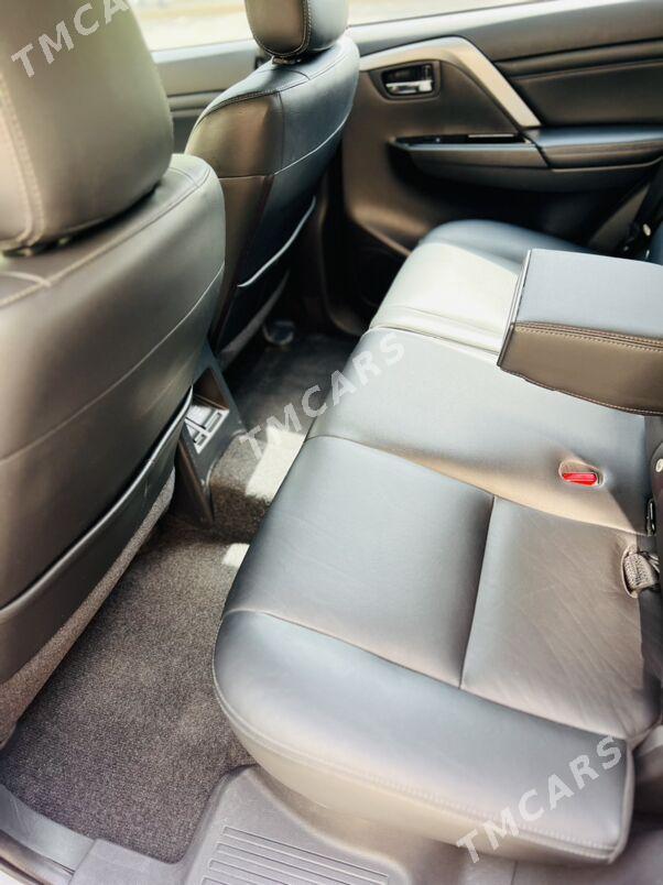 Mitsubishi Pajero 2020 - 455 000 TMT - Aşgabat - img 5