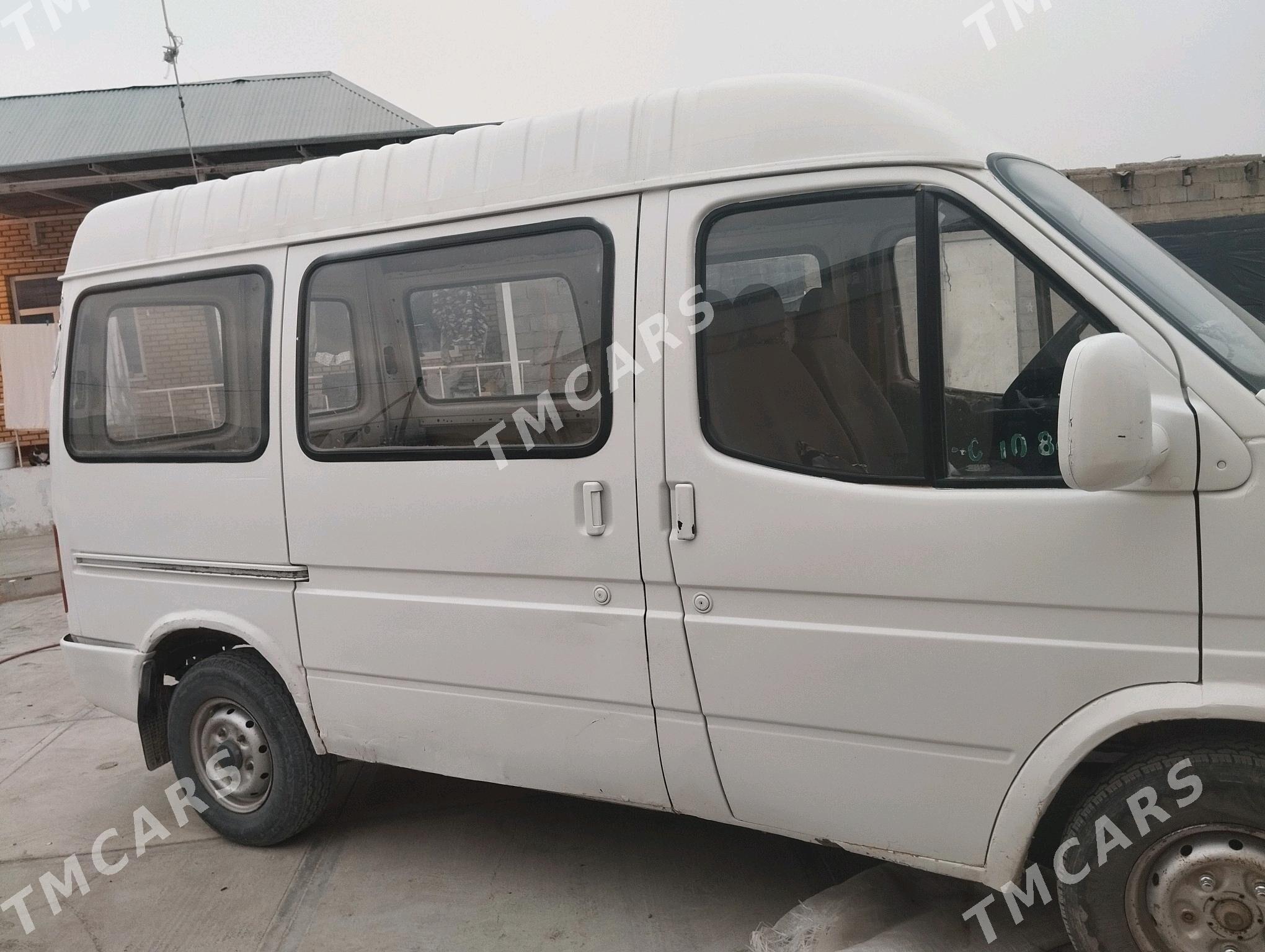 Ford Transit Connect 2009 - 40 000 TMT - Бахарден - img 5