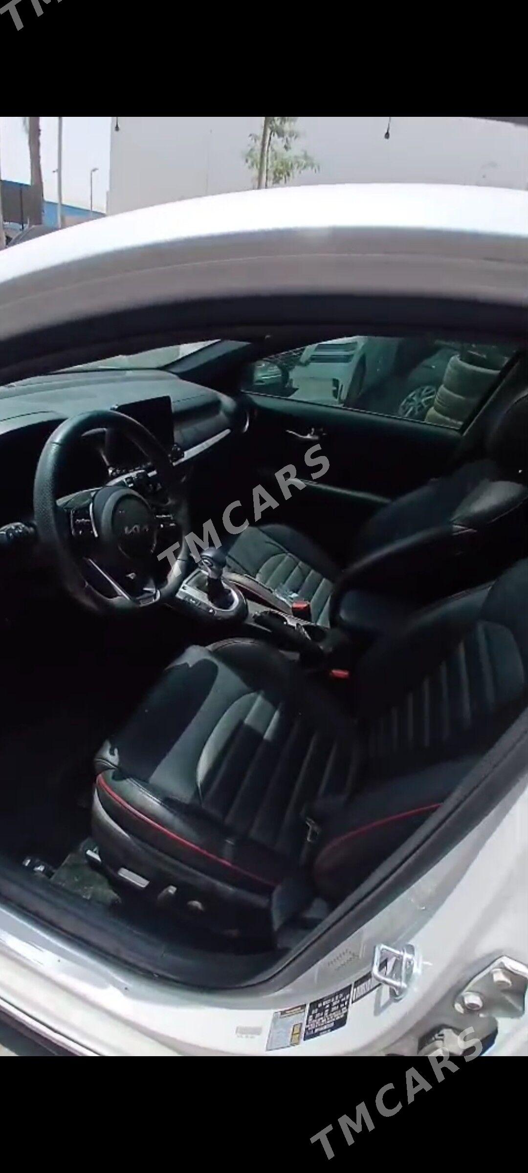 Kia Forte 2021 - 190 000 TMT - Мары - img 9