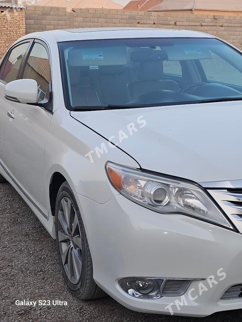 Toyota Avalon 2012 - 270 000 TMT - Теджен - img 2