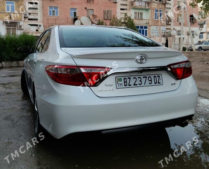 Toyota Camry 2016 - 300 000 TMT - Дашогуз - img 4