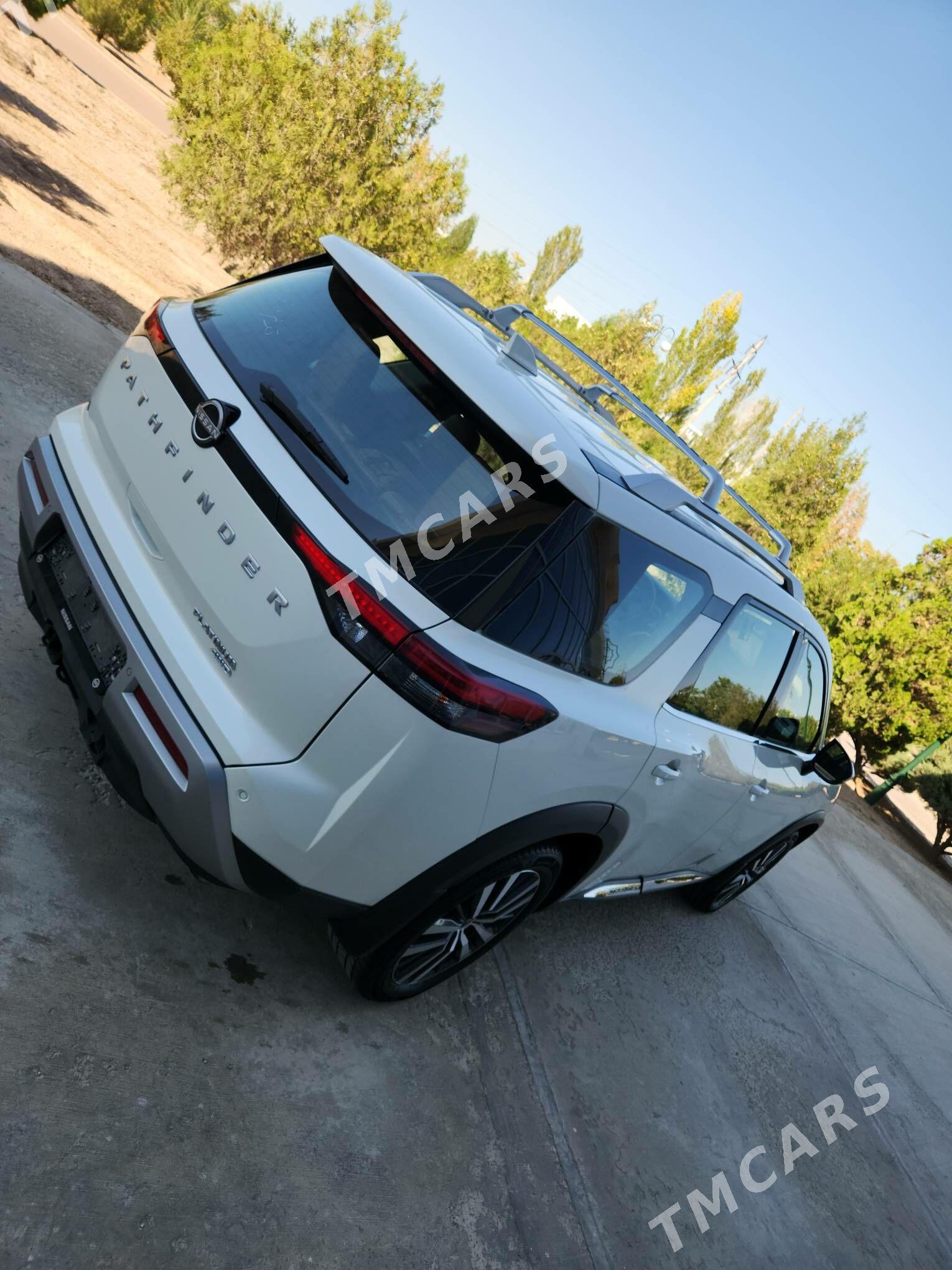 Nissan Pathfinder 2022 - 500 000 TMT - Ашхабад - img 4