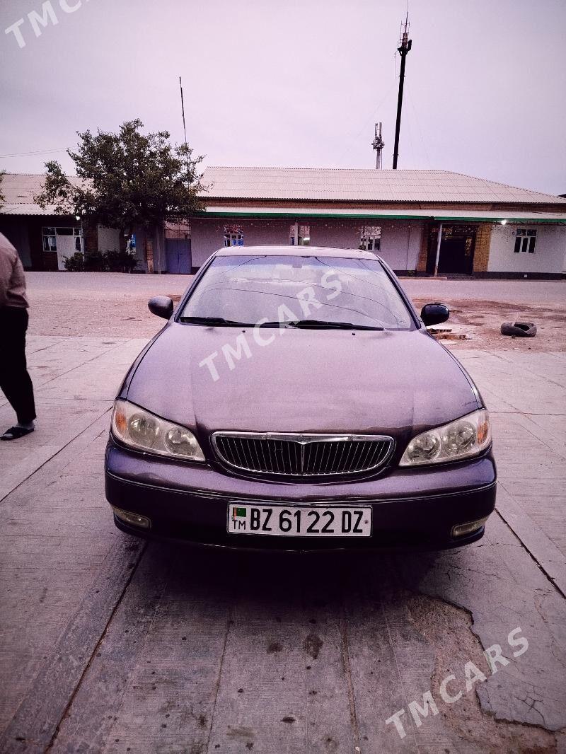 Infiniti I30 2000 - 100 000 TMT - Гурбансолтан Едже - img 3