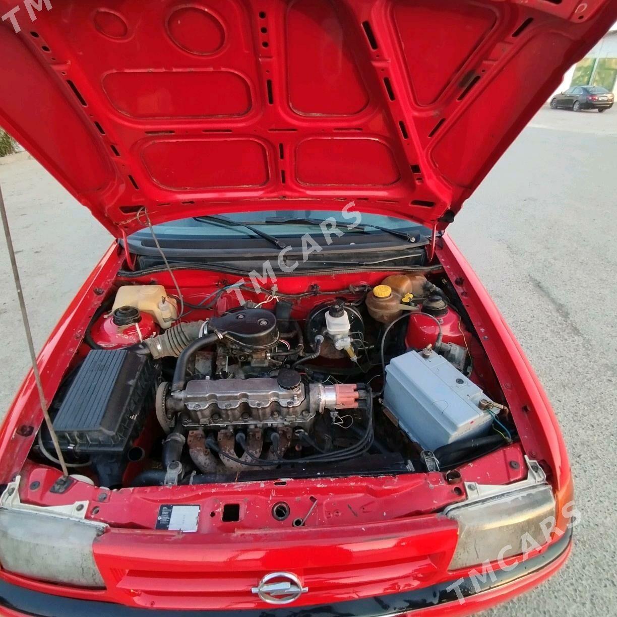 Opel Astra 1992 - 24 000 TMT - Mary - img 3