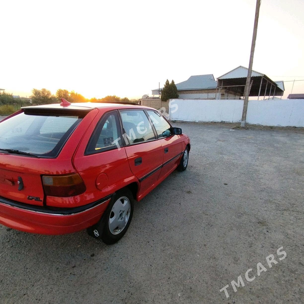 Opel Astra 1992 - 24 000 TMT - Mary - img 9