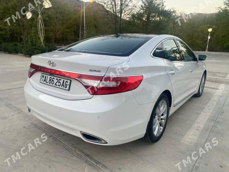 Hyundai Grandeur 2013 - 295 000 TMT - Мир 4 - img 3