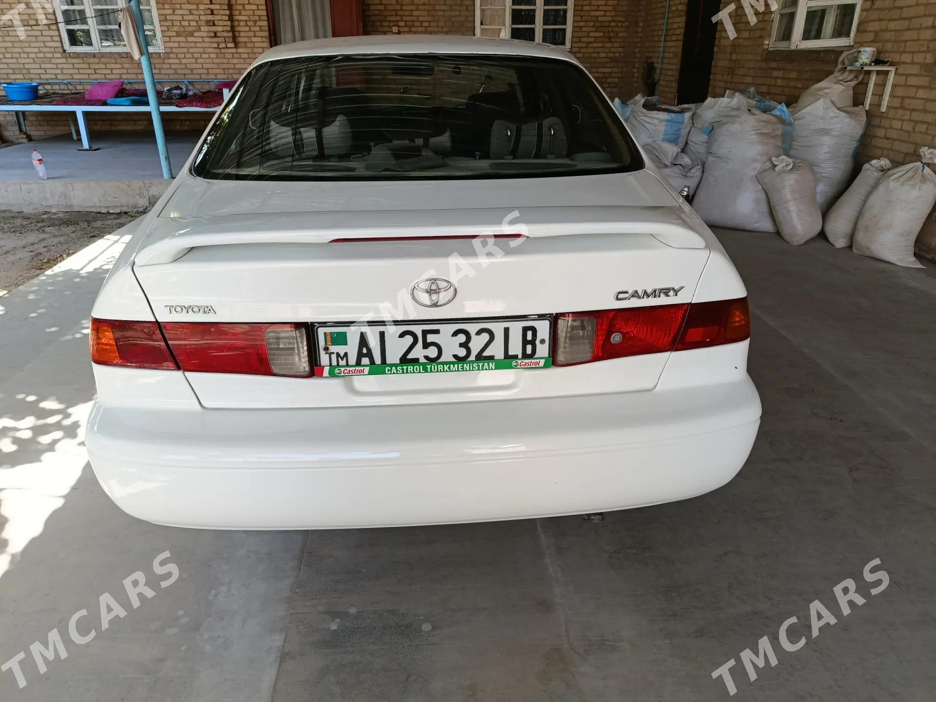 Toyota Camry 2000 - 125 000 TMT - Türkmenabat - img 3
