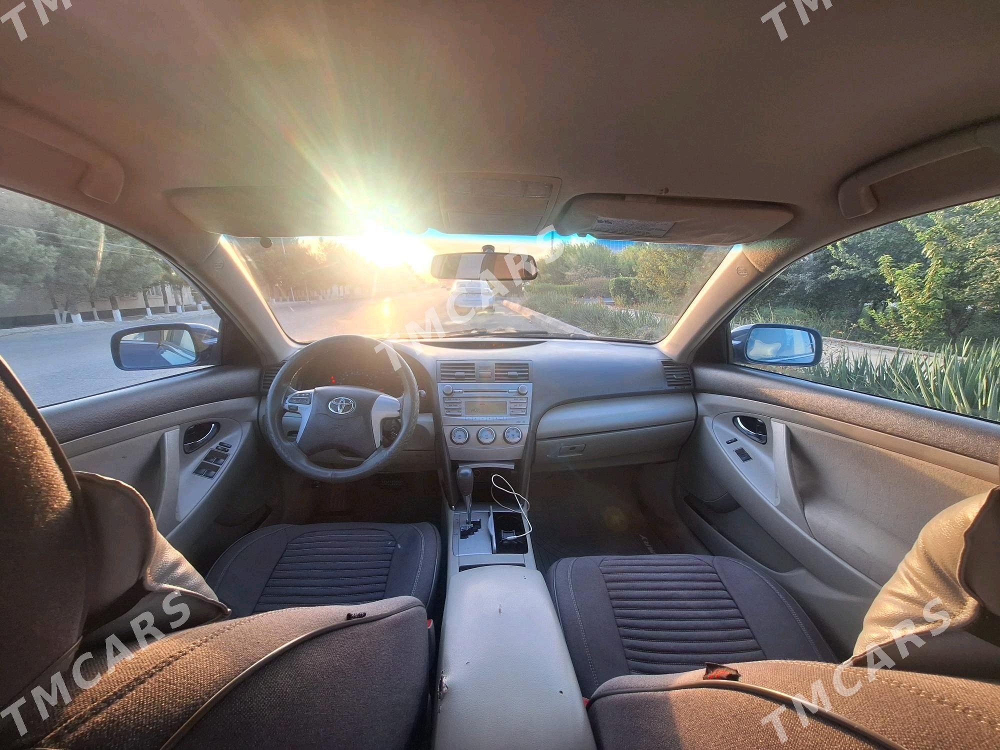 Toyota Camry 2010 - 185 000 TMT - Туркменабат - img 10
