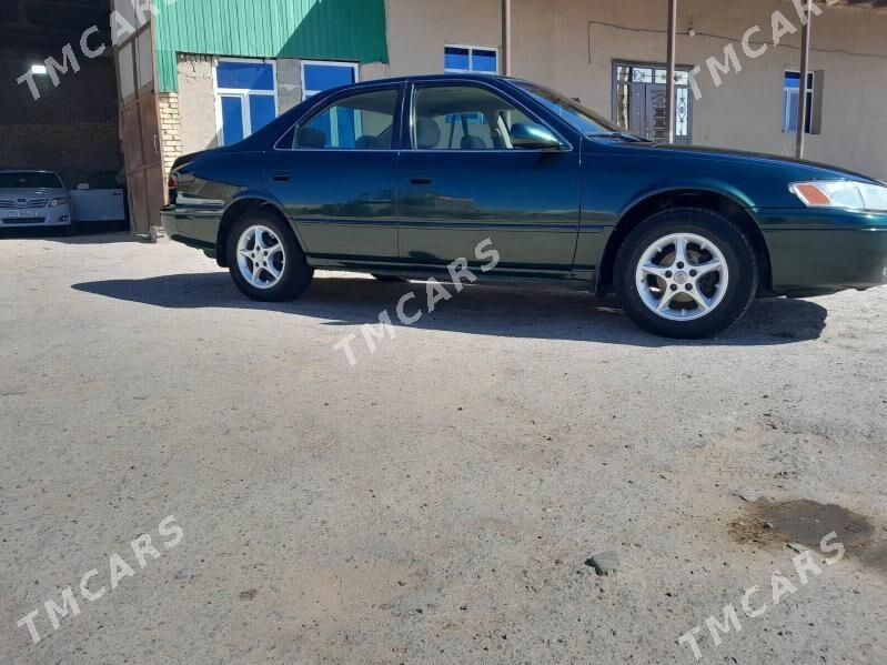 Toyota Camry 1999 - 130 000 TMT - Köneürgenç - img 3