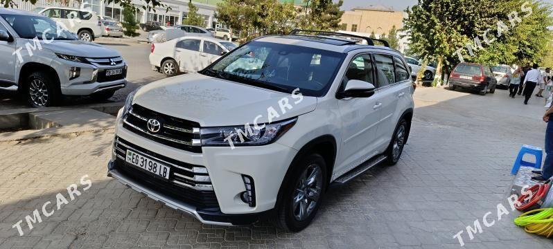 Toyota Highlander 2019 - 470 000 TMT - Türkmenabat - img 3
