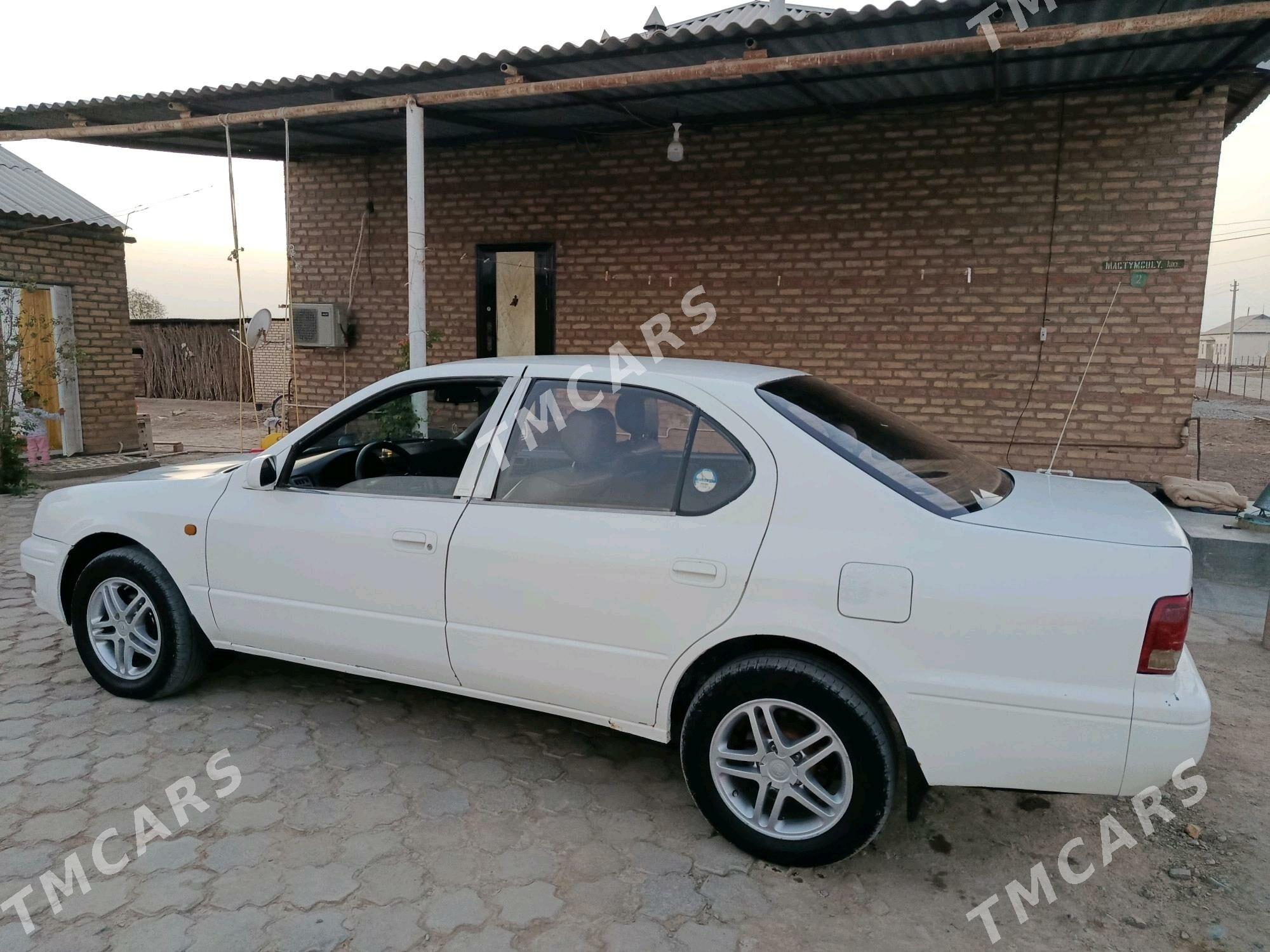 Toyota Camry 1994 - 52 000 TMT - Теджен - img 4
