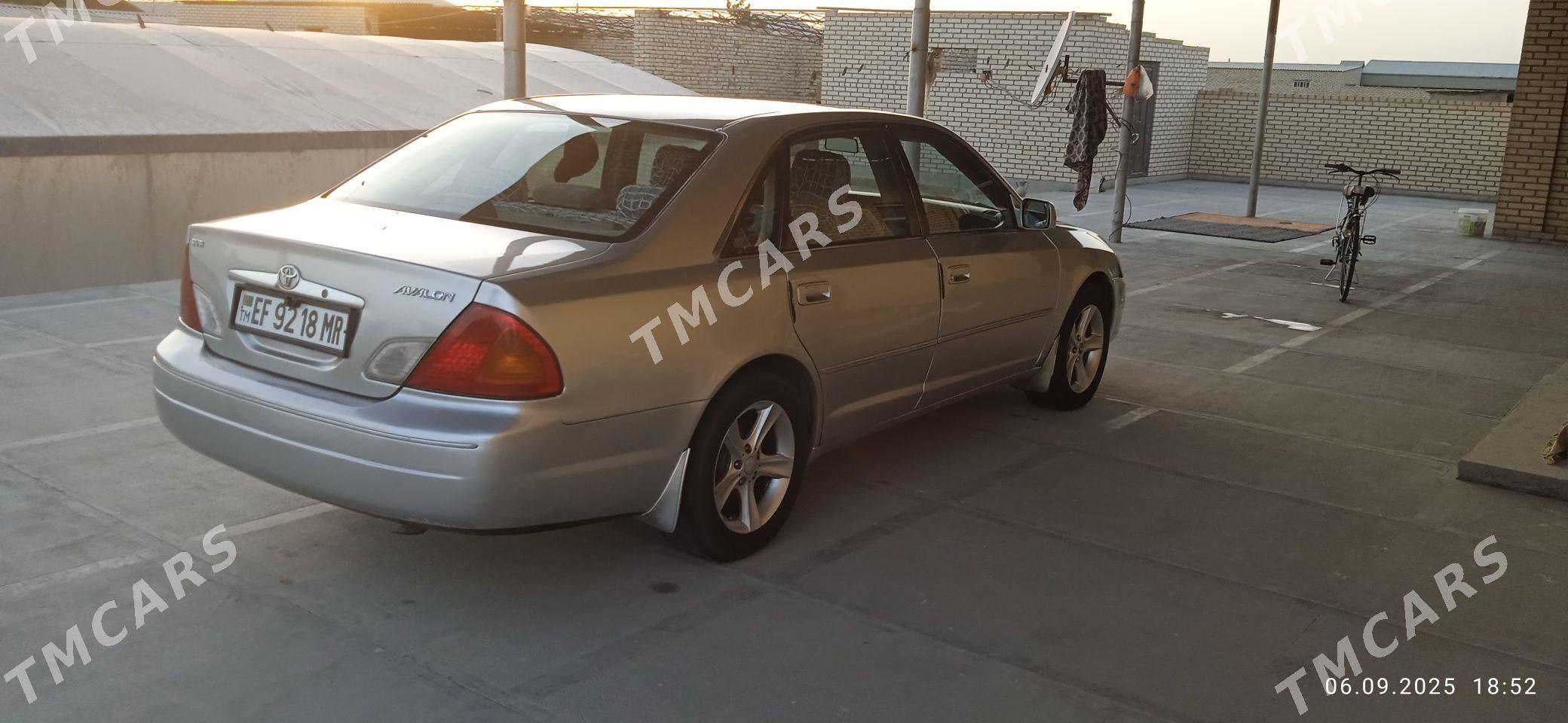 Toyota Avalon 2001 - 154 000 TMT - Мургап - img 5