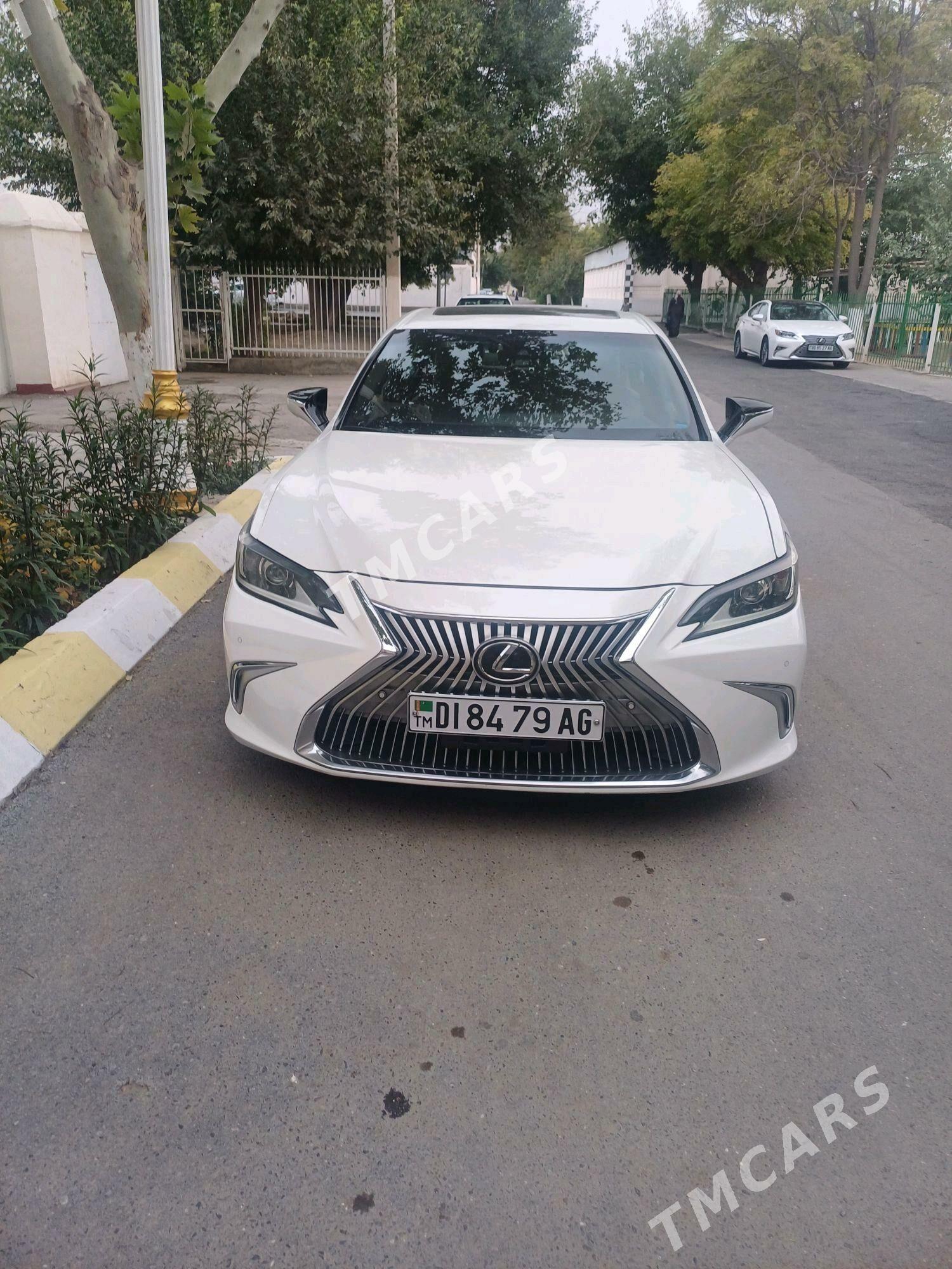 Lexus ES 350 2018 - 470 000 TMT - Ашхабад - img 9