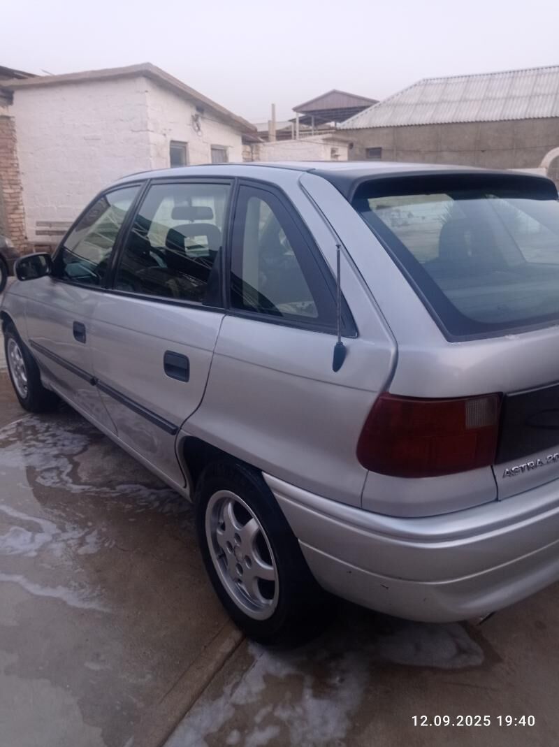 Opel Astra 1995 - 50 000 TMT - Джебел - img 5